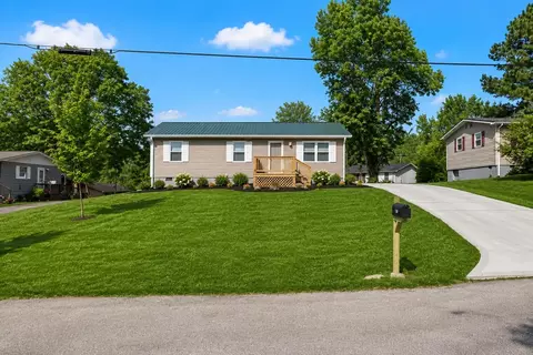 400 N Iowa Ave, Etowah, TN 37331