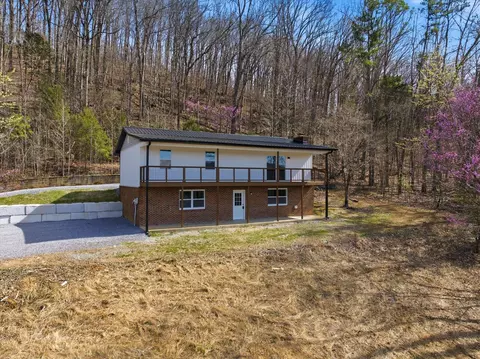 141 County Road 112, Athens, TN 37303