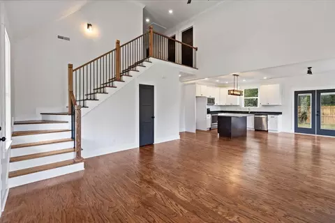 Living - 159 Mila Mae Ln, Ocoee, TN 37361 photo 2 of 5