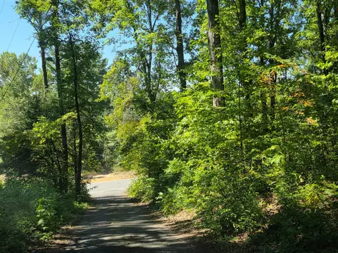 2742 Michigan Ave Rd NE, Cleveland, TN 37323