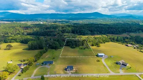 1 Benton Station Rd, Benton, TN 37307