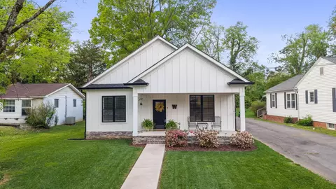 2111 Parker St NE, Cleveland, TN 37311