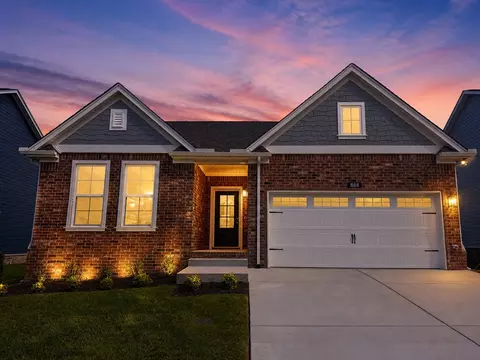 888 Joe Miller Dr, Hendersonville, TN 37075