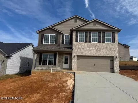 218 Clover Meadow Ln, Maryville, TN 37801