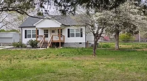 1408 Sun St SE, Cleveland, TN 37323