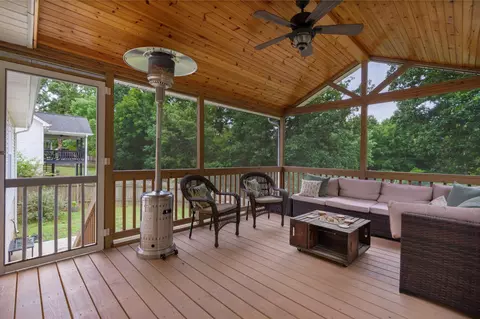 Exterior - 562 Bluff View Dr, Ringgold, GA 30736 photo 7 of 14