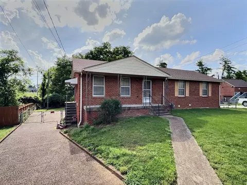 8209 Luree Ln, Hermitage, TN 37076