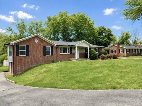 242 Dry Valley Rd, Cookeville, TN 38506