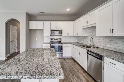 486 Bishop Blvd, Gallatin, TN 37066
