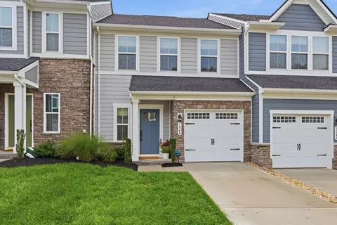 1048 Mountain View Dr, Thompsons Station, TN 37179