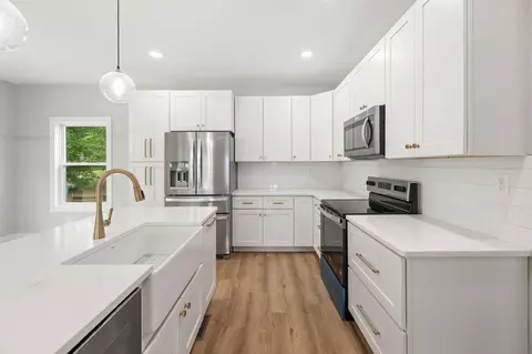 Kitchen - 151 Hidden View Dr, Dunlap, TN 37327 photo 1 of 3