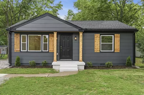212 Nokes Dr, Hendersonville, TN 37075