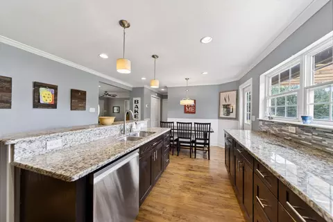 Kitchen - 8023 Bethlehem Rd, Springfield, TN 37172 photo 4 of 5