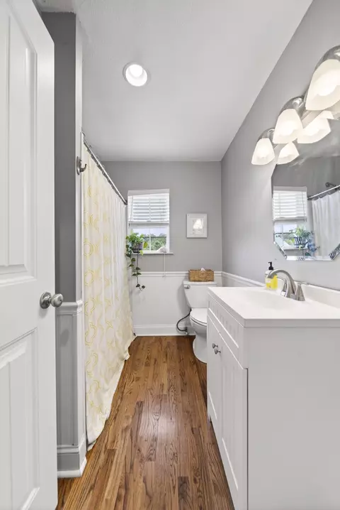 Bath - 8023 Bethlehem Rd, Springfield, TN 37172 photo 6 of 6
