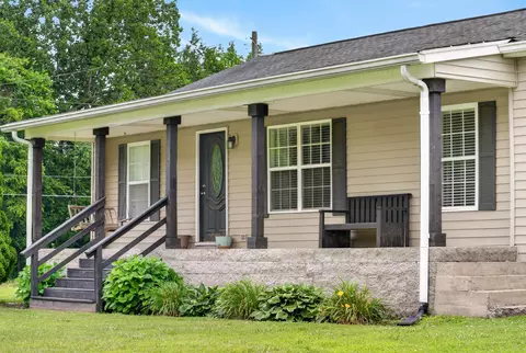 Exterior - 8023 Bethlehem Rd, Springfield, TN 37172 photo 6 of 10