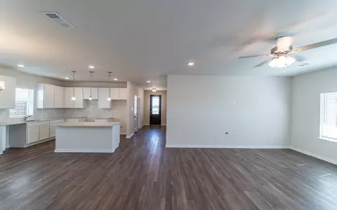 5011 Stonesbattle Pkwy, Murfreesboro, TN 37129
