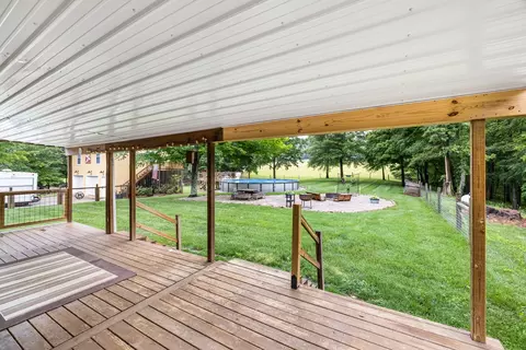 Exterior - 380 Webbs Camp Rd, Walling, TN 38587 photo 11 of 32