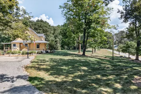 Exterior - 380 Webbs Camp Rd, Walling, TN 38587 photo 32 of 32