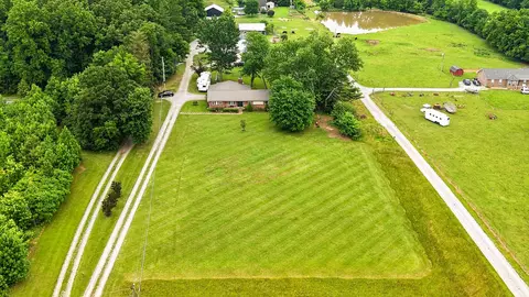 View/Area - 7957 Bethlehem Rd, Springfield, TN 37172 photo 4 of 5