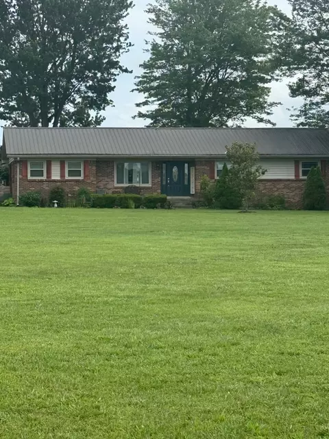 7957 Bethlehem Rd, Springfield, TN 37172