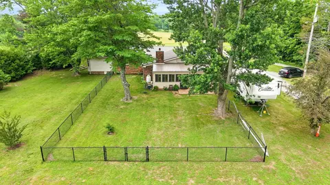 Exterior - 7957 Bethlehem Rd, Springfield, TN 37172 photo 3 of 12