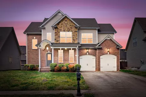 3100 Twelve Oaks Blvd, Clarksville, TN 37042