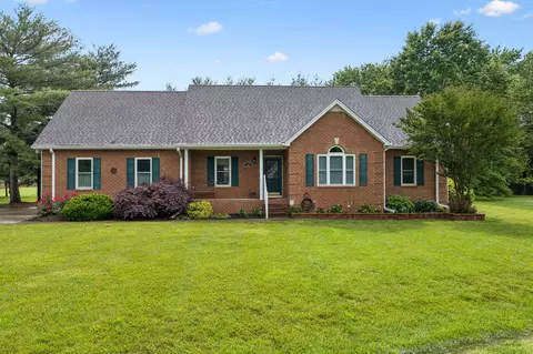 107 Estill Ct, Murfreesboro, TN 37127