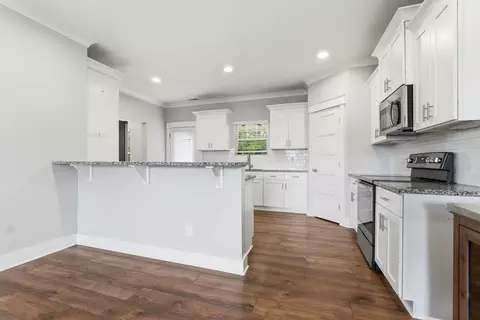 Entry Way - 625 Eagleview Dr, Eagleville, TN 37060 photo 2 of 2