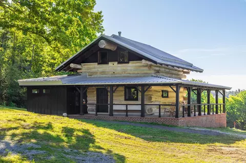 11716 S Crestwood Trl, Harrison, TN 37341