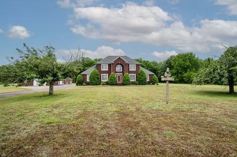 Exterior - 4775 Bass Rd, Murfreesboro, TN 37129 photo 7 of 12