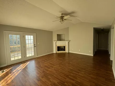 185 Sutton Dr, Ringgold, GA 30736 photo 9