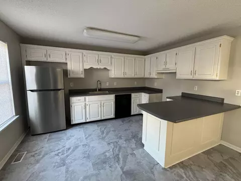 185 Sutton Dr, Ringgold, GA 30736 photo 5