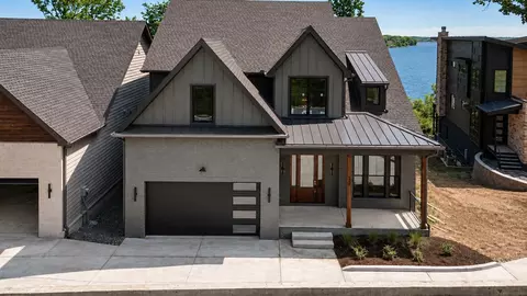 17 Jones Cir, Old Hickory, TN 37138