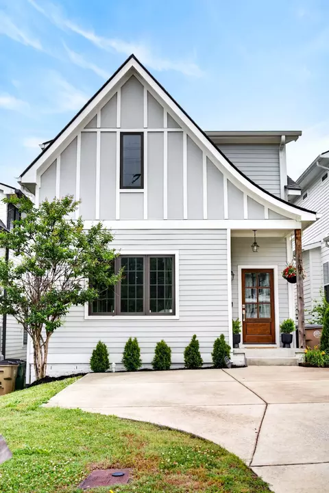 102 Oceola Ave #A, Nashville, TN 37209
