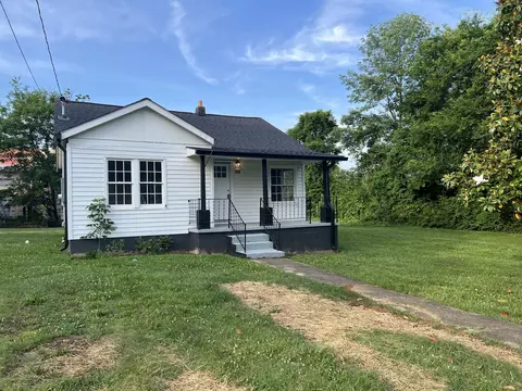 906 Carthage Hwy, Lebanon, TN 37087