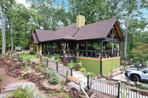 341 Acorn Gap Rd, Sweetwater, TN 37874