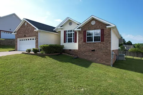 8138 Fatherson Cir, Ooltewah, TN 37363