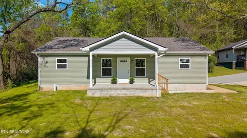 4017 Capella St, Knoxville, TN 37917