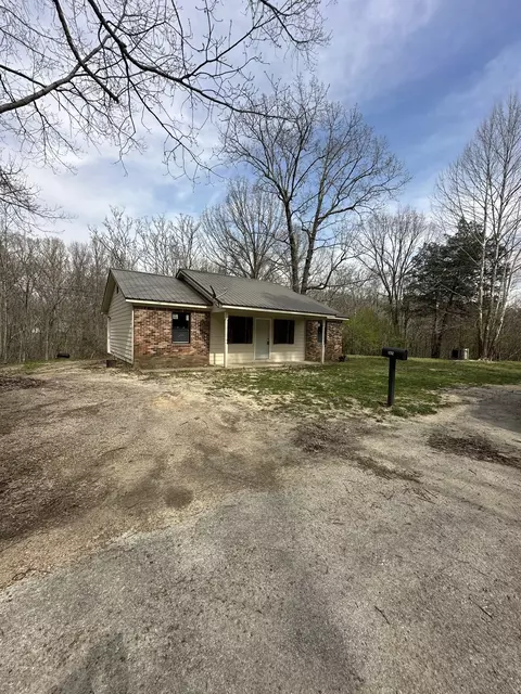 165 Cedar Grove Ln, Bolivar, TN 38008