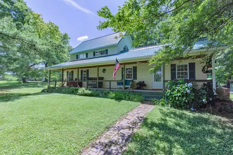824 Dry Creek Rd, Goodlettsville, TN 37072