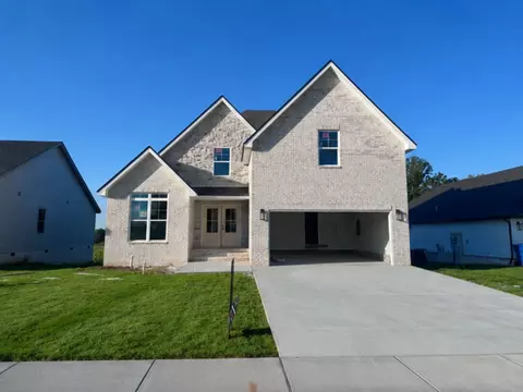 913 Bankside Dr, Clarksville, TN 37043