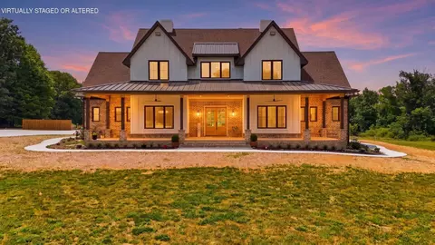12631 Jones Gap Rd, Soddy Daisy, TN 37379