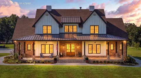 12631 Jones Gap Rd, Soddy Daisy, TN 37379