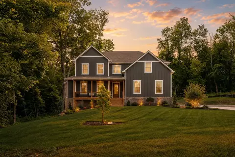 1584 Frye Rd, Columbia, TN 38401