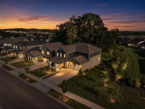 614 Seuss Way, Hendersonville, TN 37075