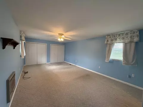Bedroom - 2971 Monroe Floyd Rd, Decherd, TN 37324 photo 3 of 4