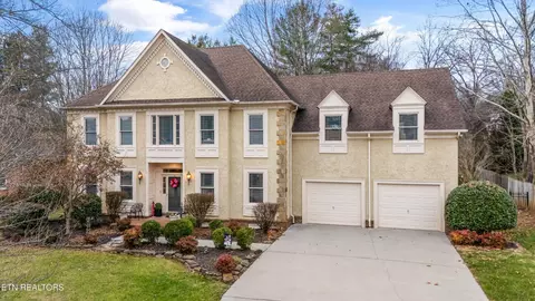 7437 Lawford Rd, Knoxville, TN 37919