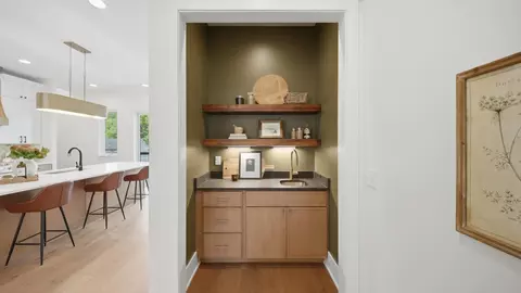 Entry Way - 403 Druid Ln, Chattanooga, TN 37405 photo 2 of 12