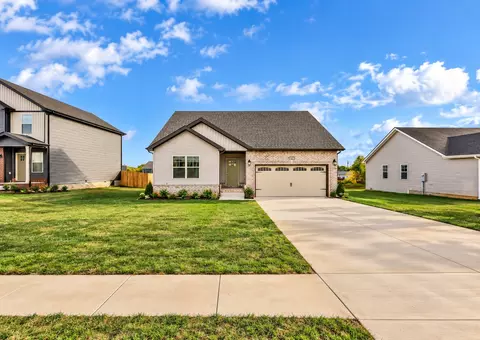 45 Echo Rdg, Oak Grove, KY 42262
