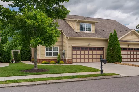 1151 Saddlebrook Dr, Chattanooga, TN 37405
